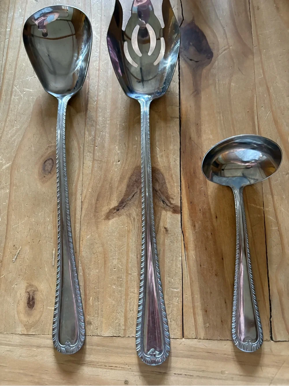 Reed & Barton Stainless Silver-Color Three-Piece Serving Set with Beaded Edge